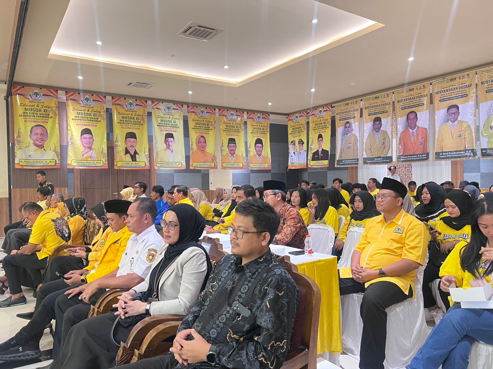 hadiri musda golkar