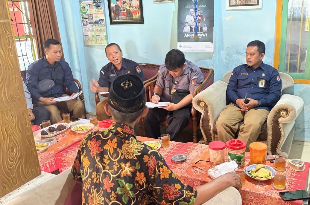 pengawasan parpol