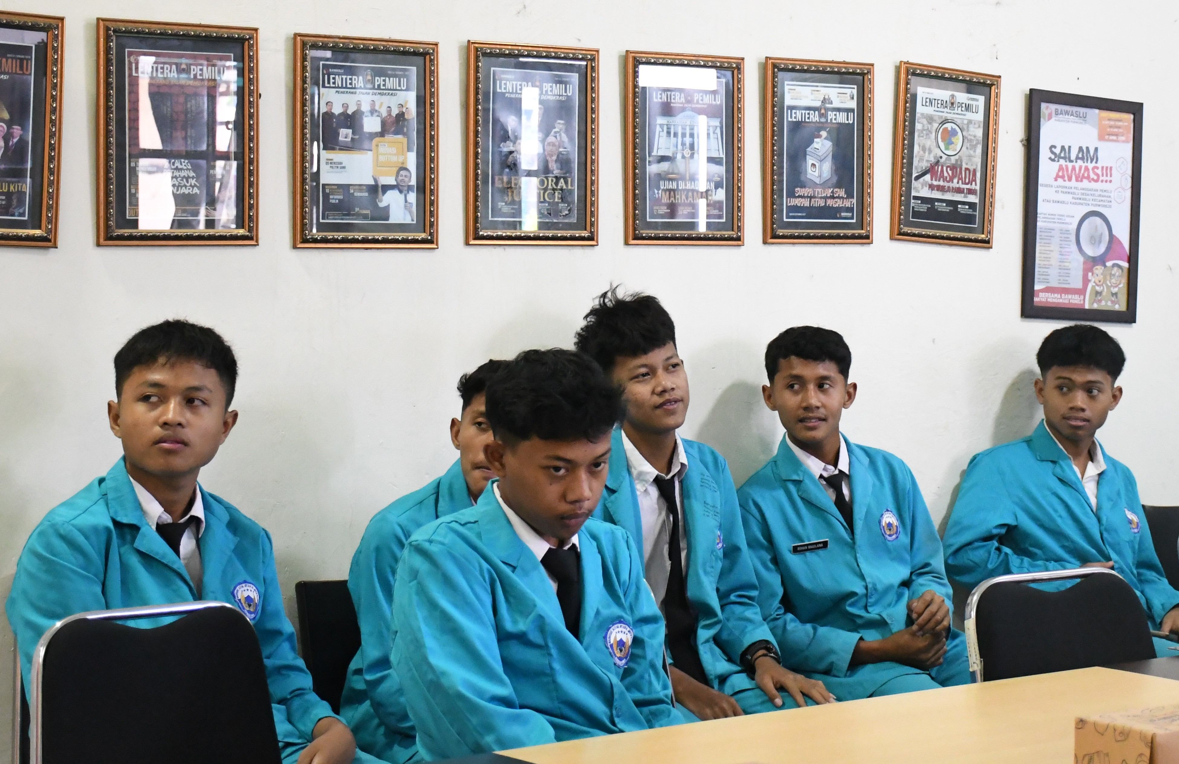 bawaslu mengajar