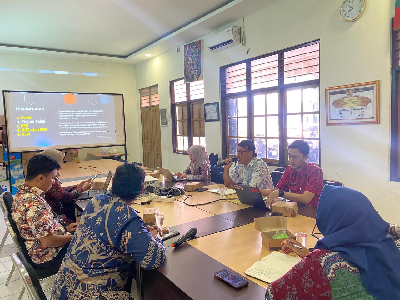 rapat bmn