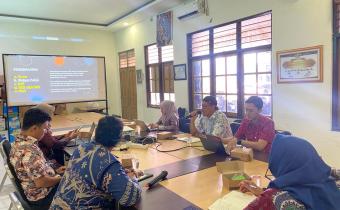 rapat bmn